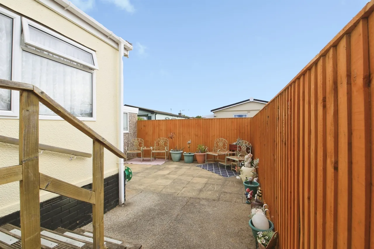 Thorney Road, Eye, PE6, photo 17