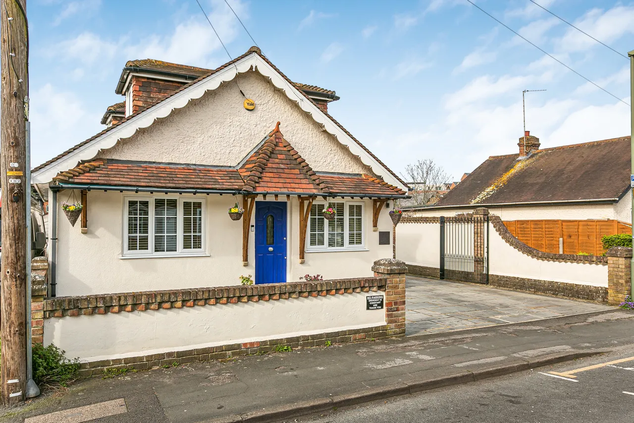 Rusham Road, Egham, TW20, photo 35