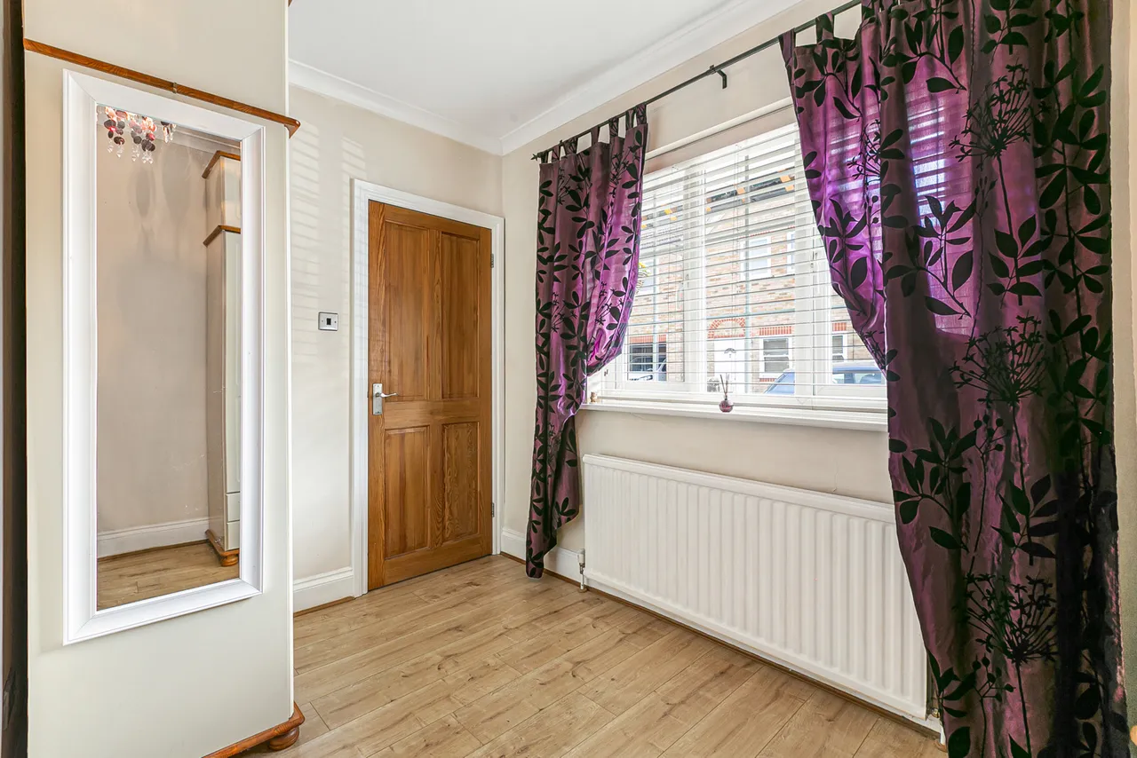 Rusham Road, Egham, TW20, photo 18