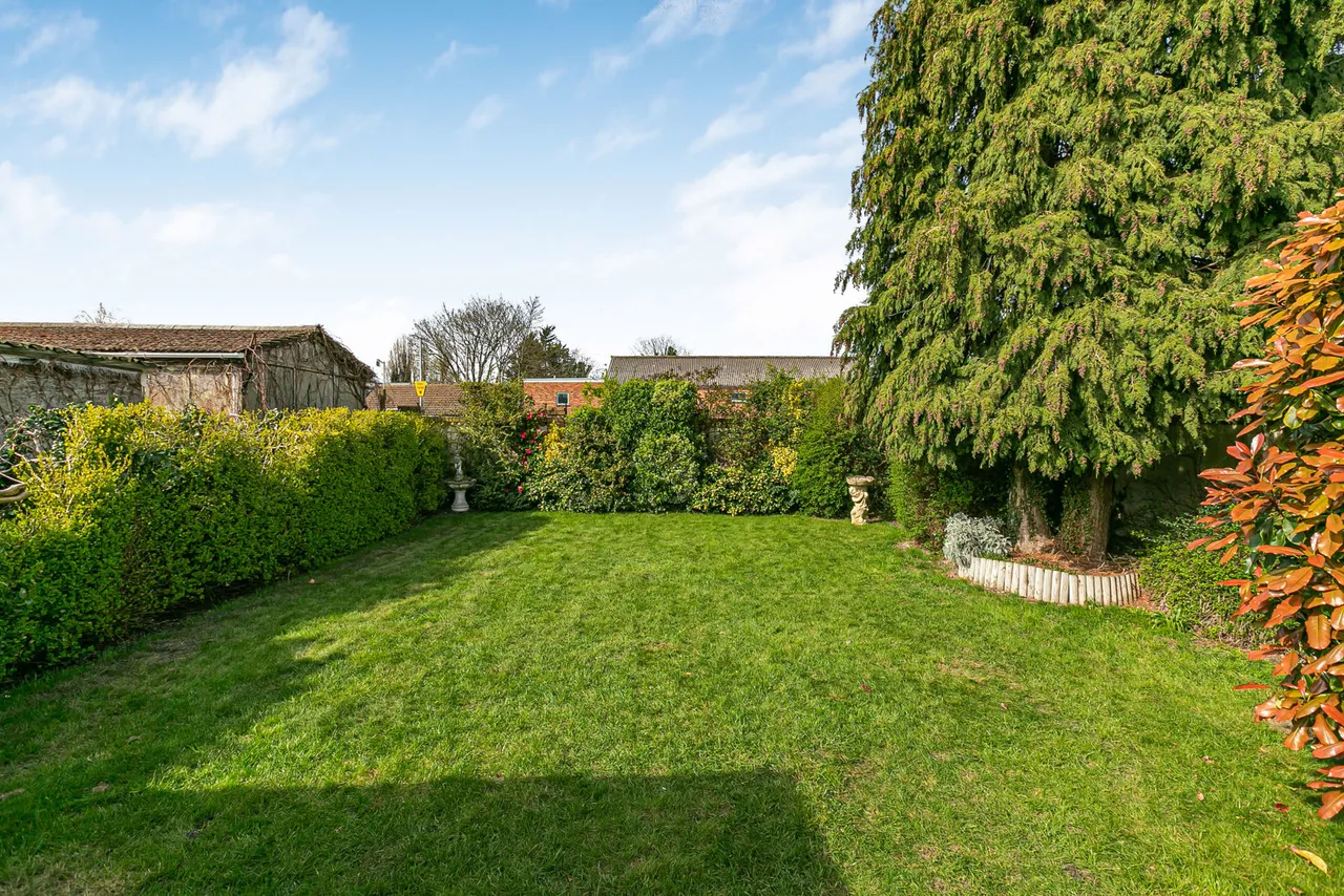 Rusham Road, Egham, TW20, photo 26