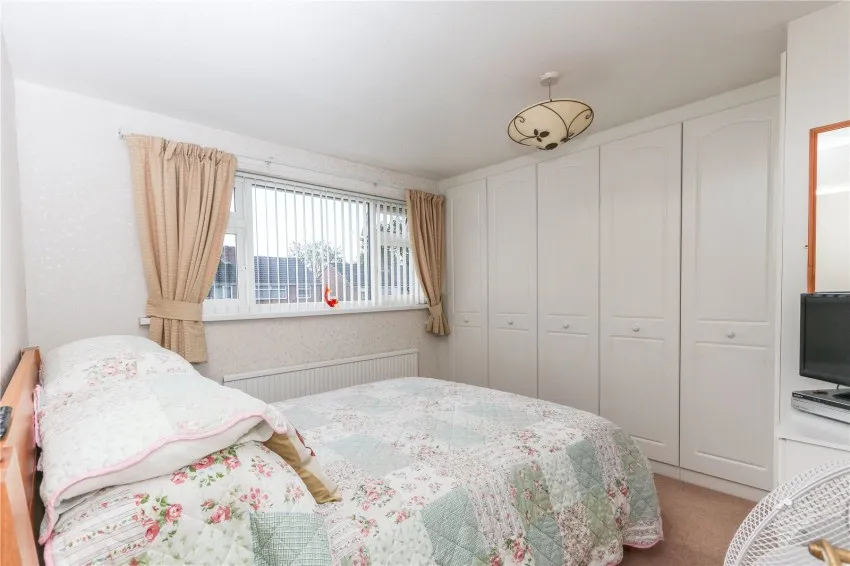 Saville Road, Gatley, photo 5