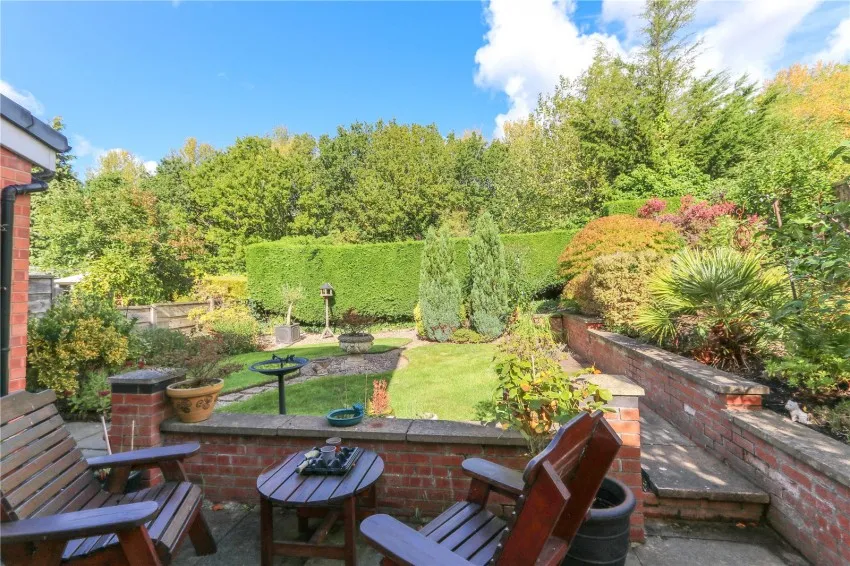 Saville Road, Gatley, photo 11