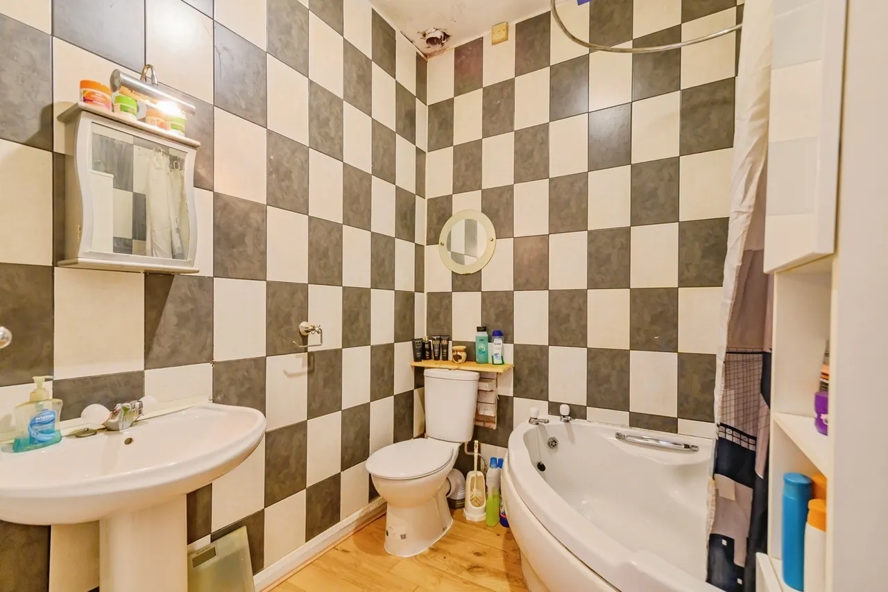 Coop Street, Bolton, BL1, photo 9