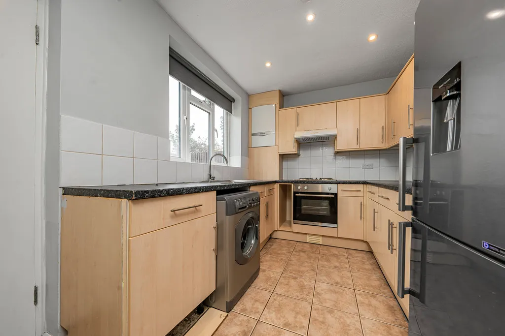 Trelawney Avenue, photo 25