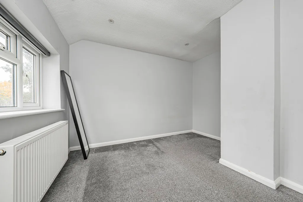Trelawney Avenue, photo 3