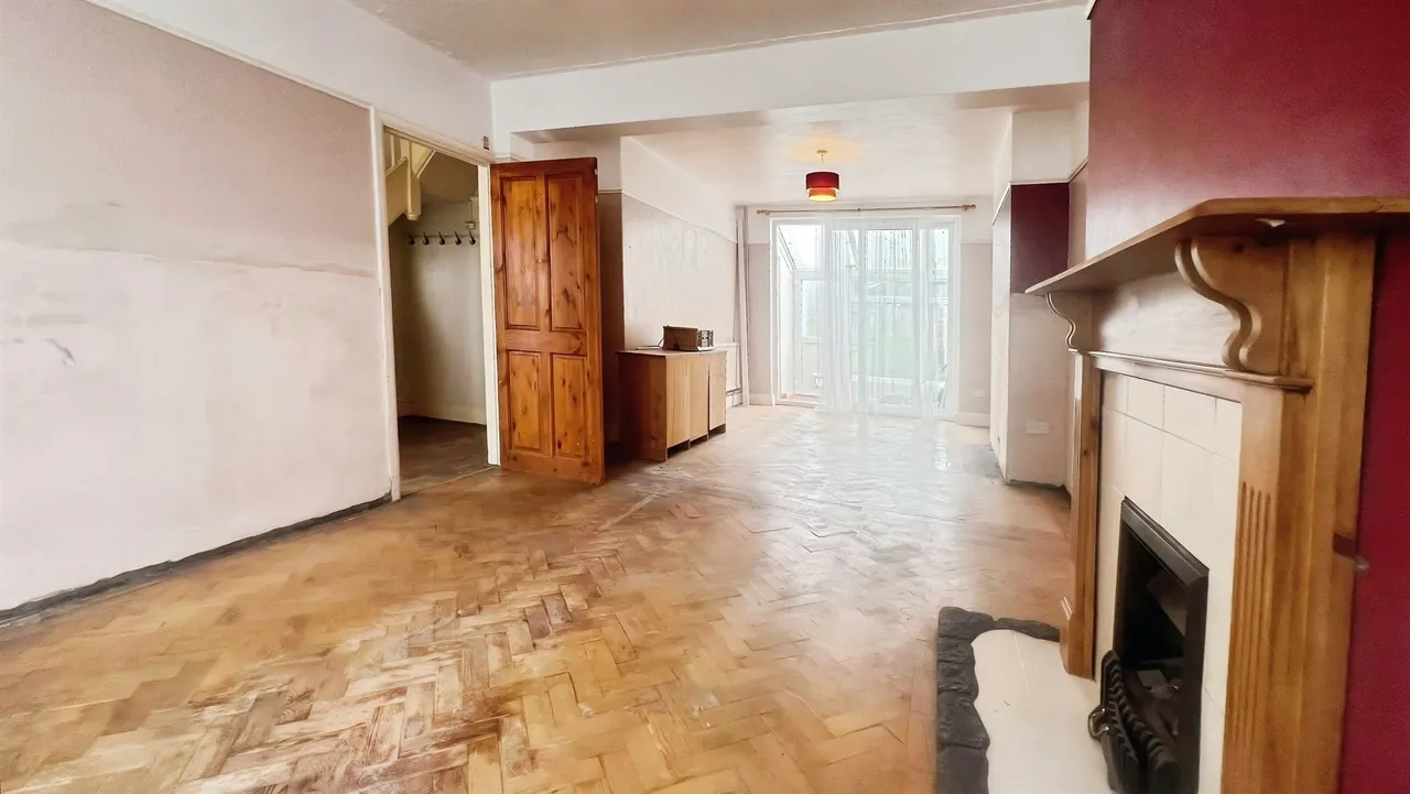 Wordsworth Avenue, Penarth, CF64, photo 10