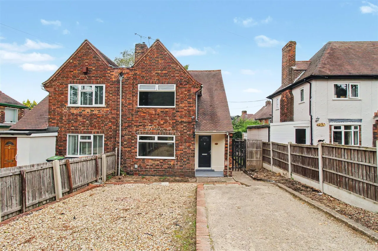 3 bed house to rent, Wollaton Road, Beeston, NG9