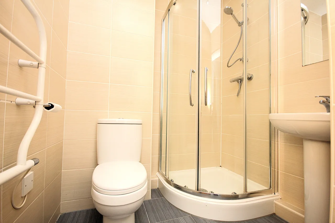 Lime House, Ring Way, Preston, Lancashire, PR1 2BA, photo 6