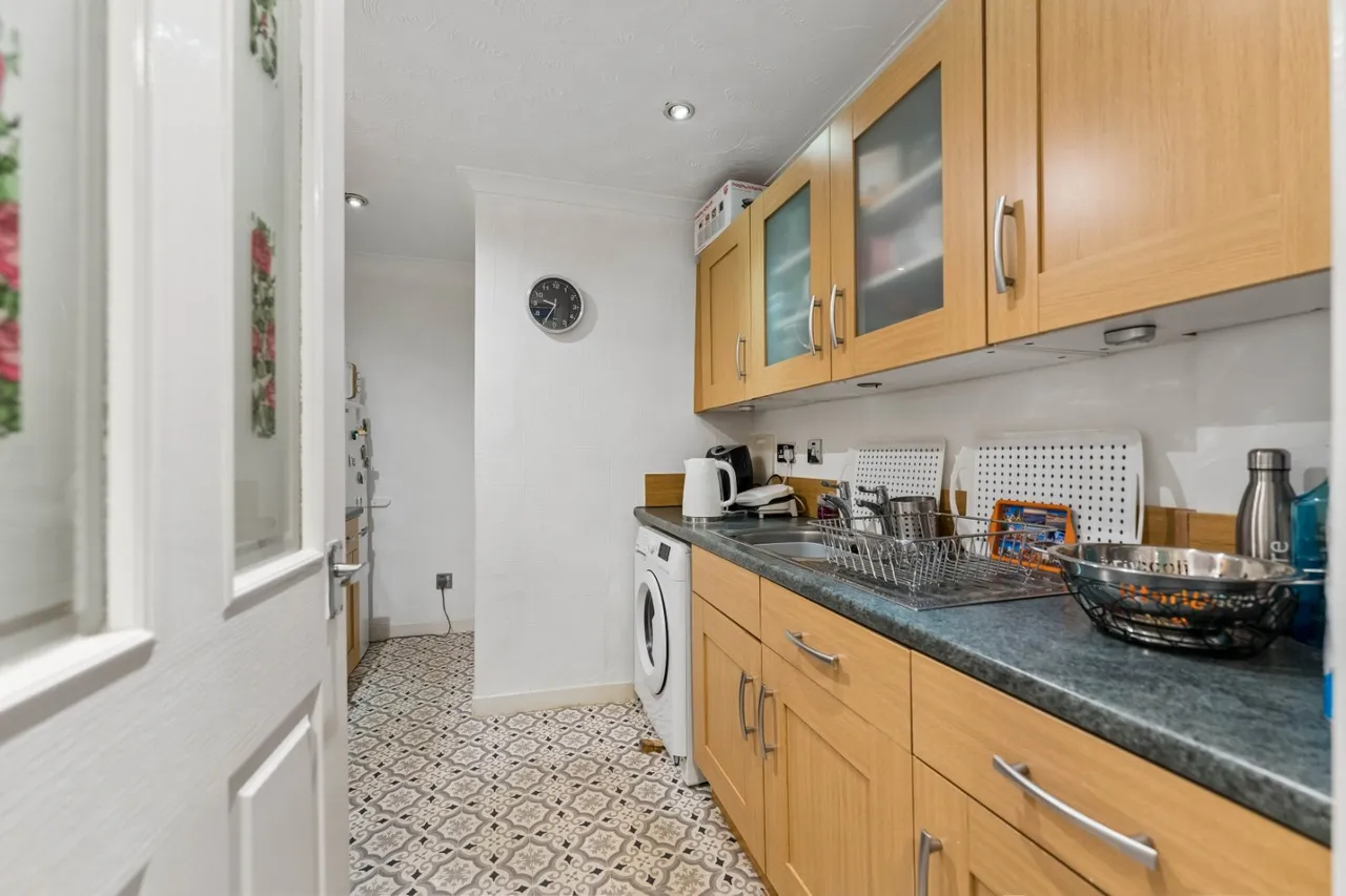 Dumbarton Road, Scotstoun, G14, photo 5