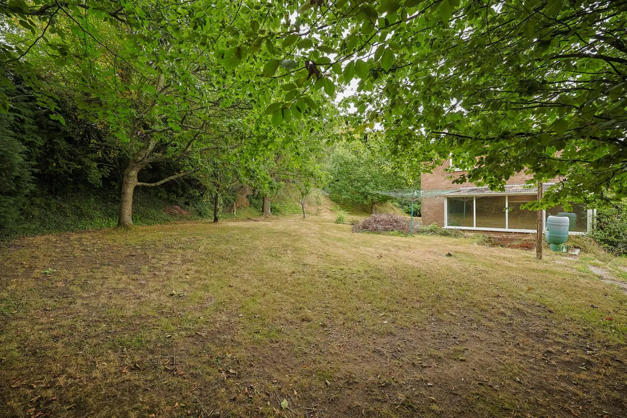 Ar Y Bryn, Pembrey, photo 21