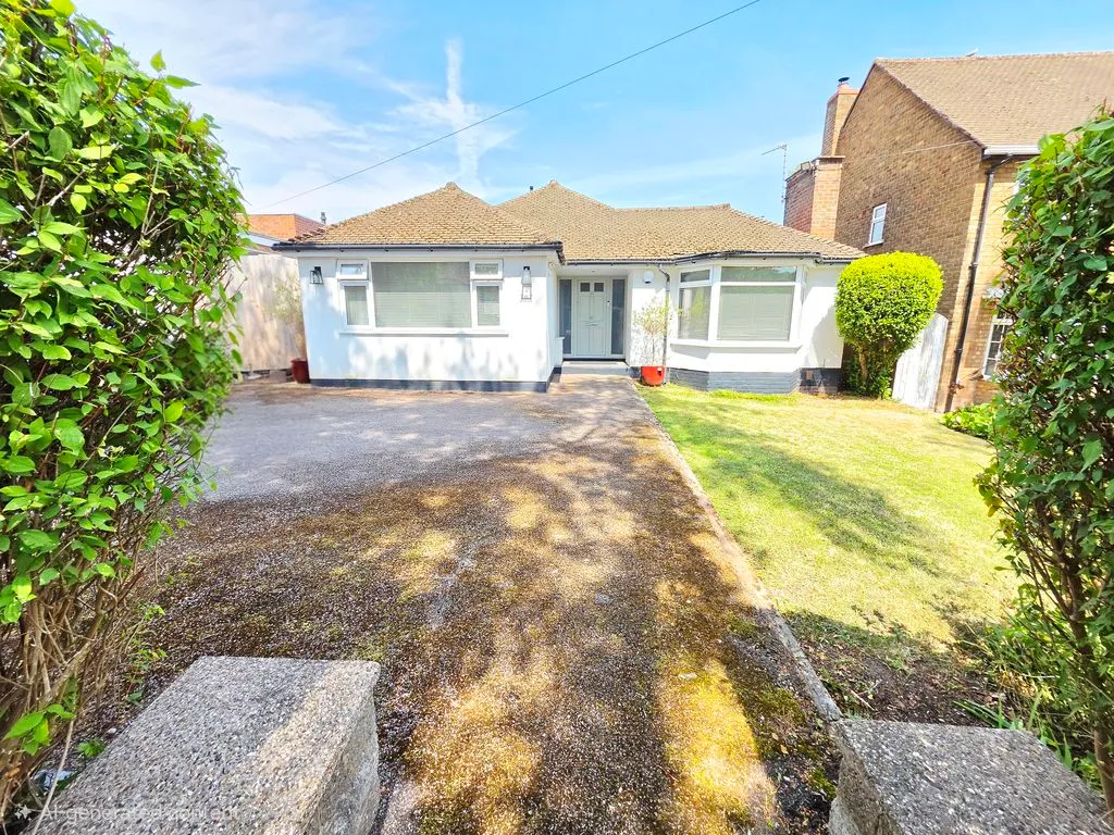 4 bed house for sale, Kempson Avenue, Sutton Coldfield, B72