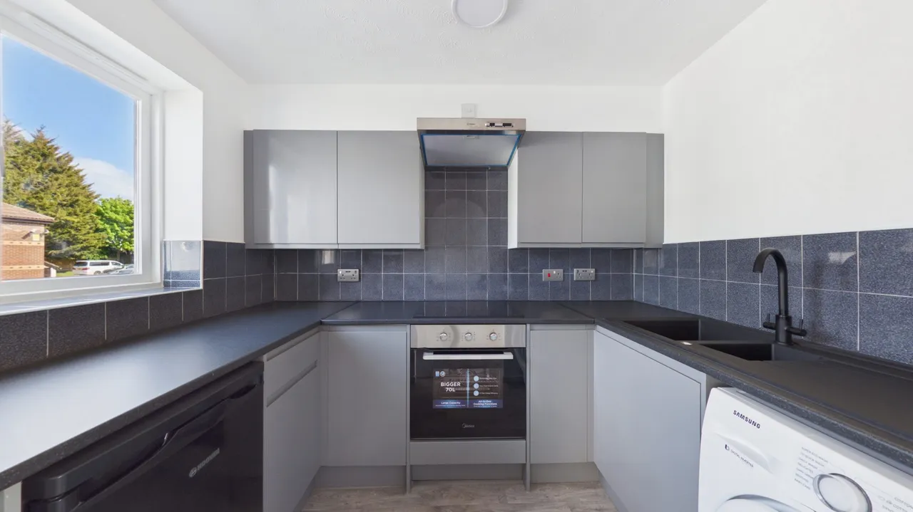 Campbell Gordon Way, Cricklewood, NW2, photo 2