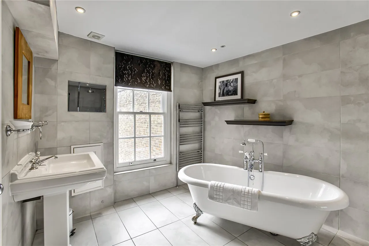 Ridgway, Wimbledon Village, London, SW19, photo 19