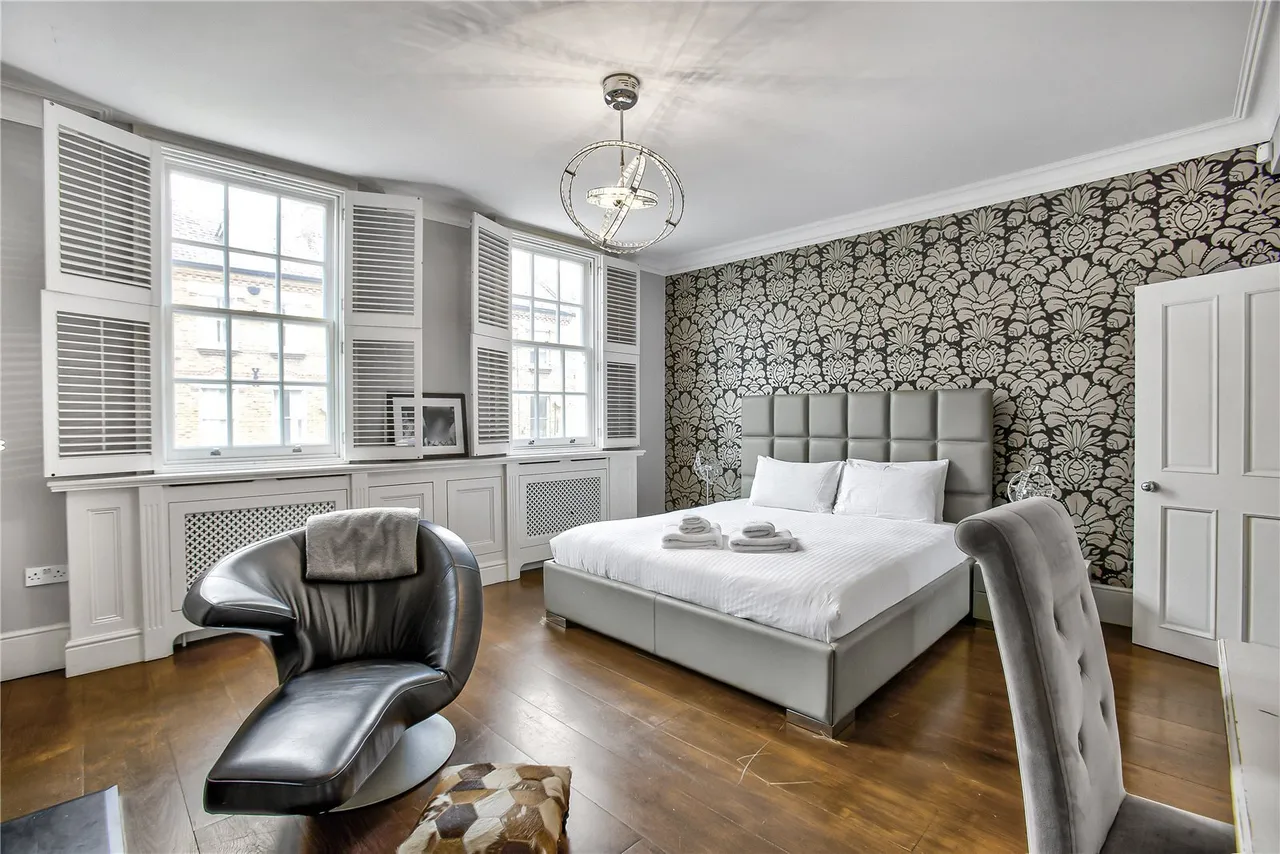Ridgway, Wimbledon Village, London, SW19, photo 14
