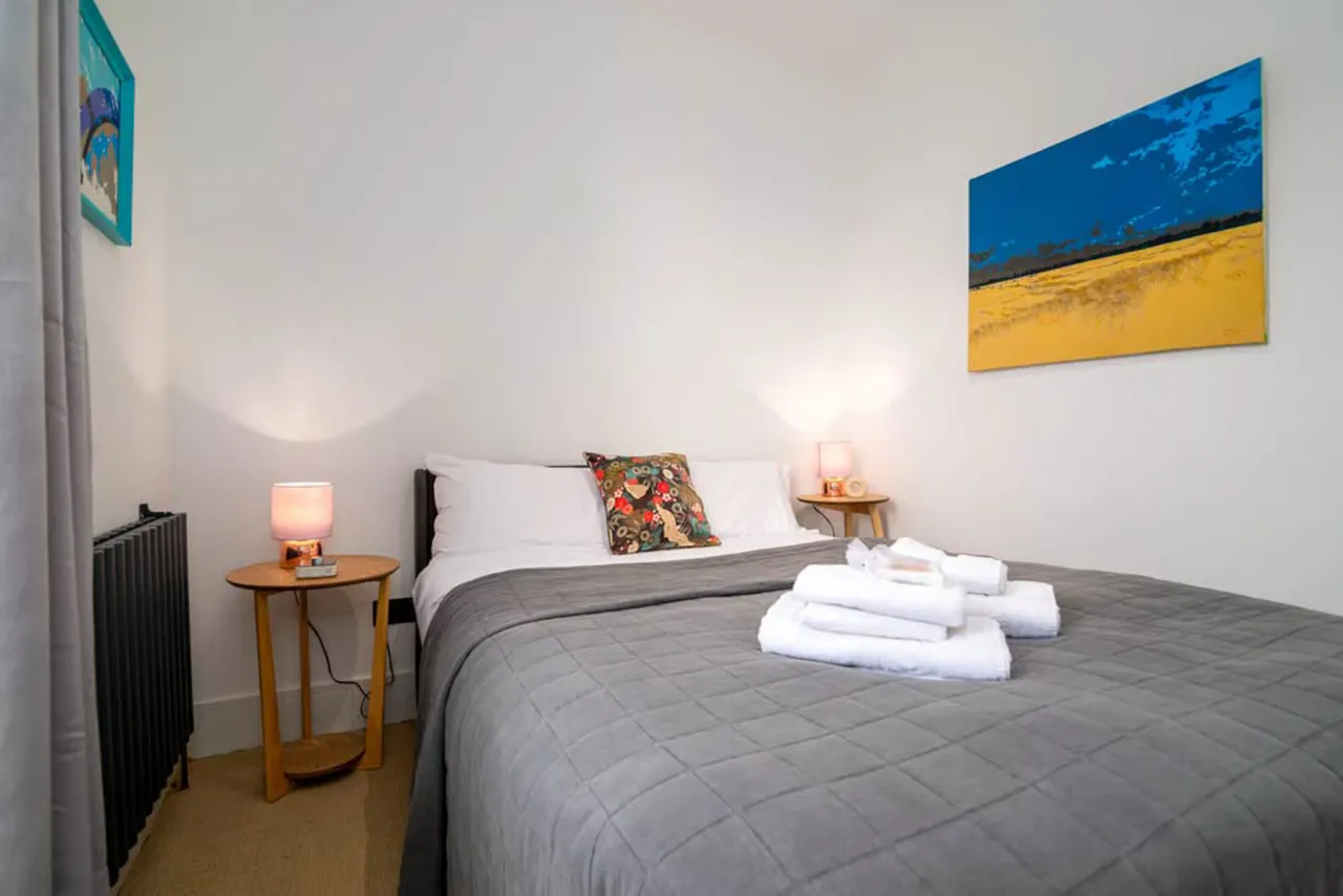 First Floor, 122 Packington Street, London, photo 11