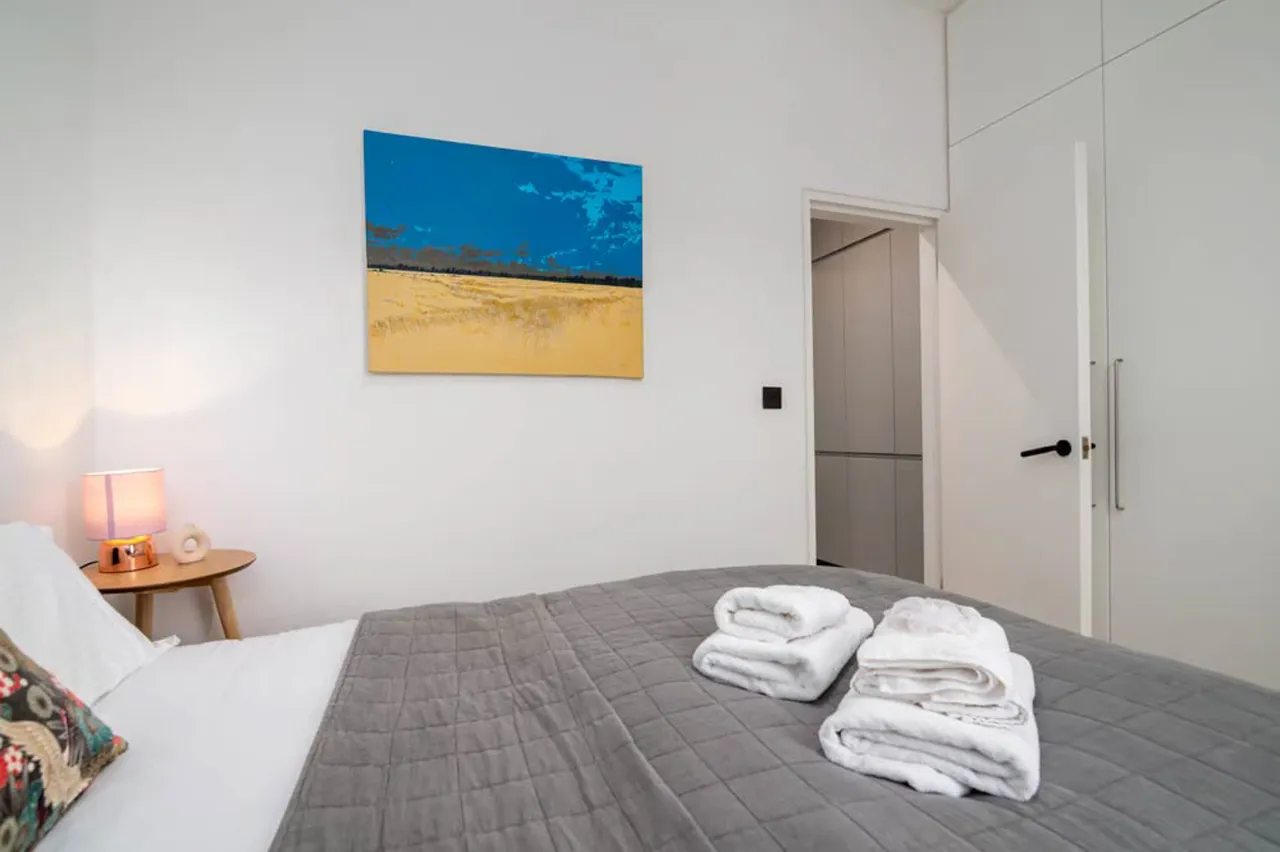 First Floor, 122 Packington Street, London, photo 8