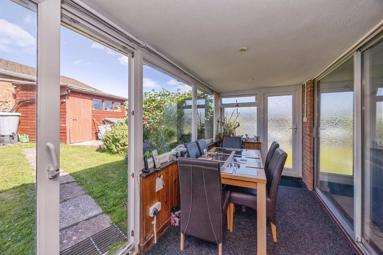 The Florins, Waterlooville, photo 4