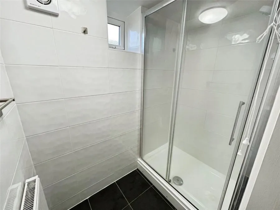 Founder Close, Coventry, CV4, photo 11