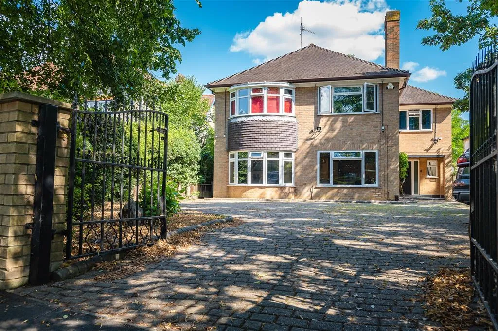 7 bed house for sale, Broadway, Peterborough, PE1