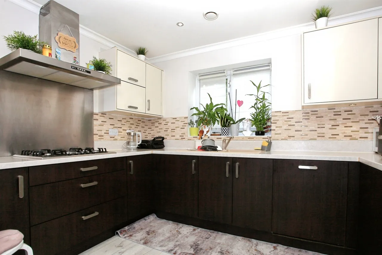 Hawksbill Way, Peterborough, PE2, photo 8