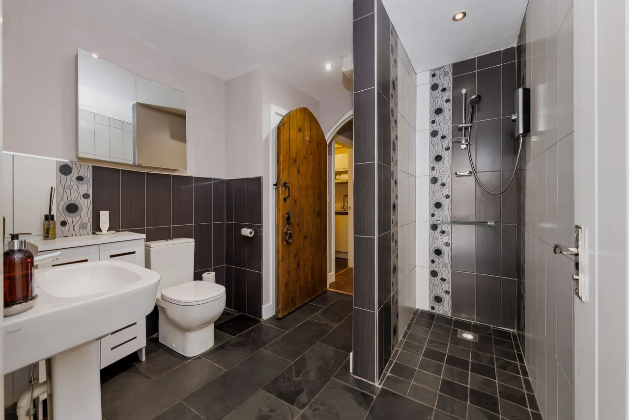 Church Hill, Bishops Tachbrook, Leamington Spa, CV33, photo 10