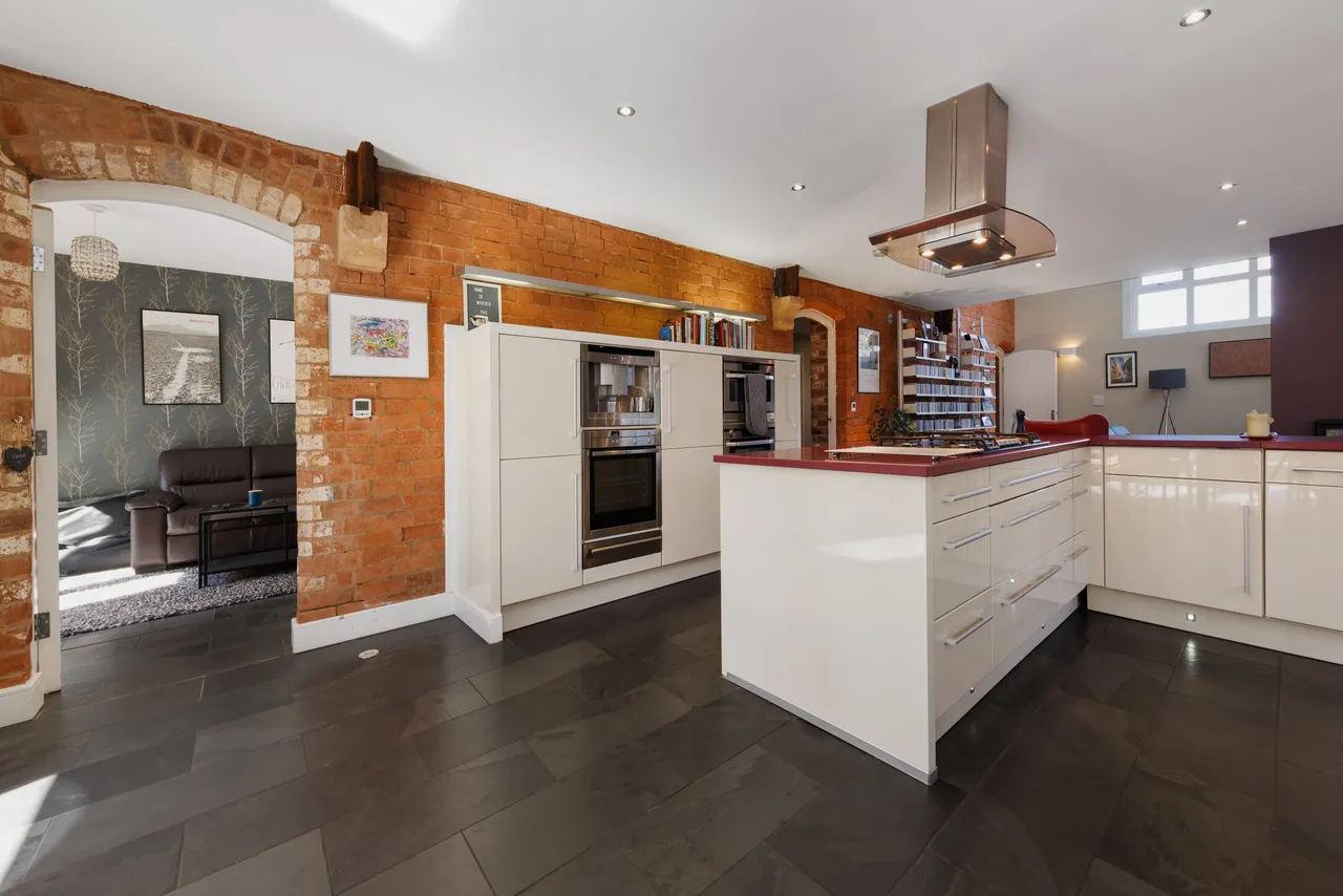 Church Hill, Bishops Tachbrook, Leamington Spa, CV33, photo 4