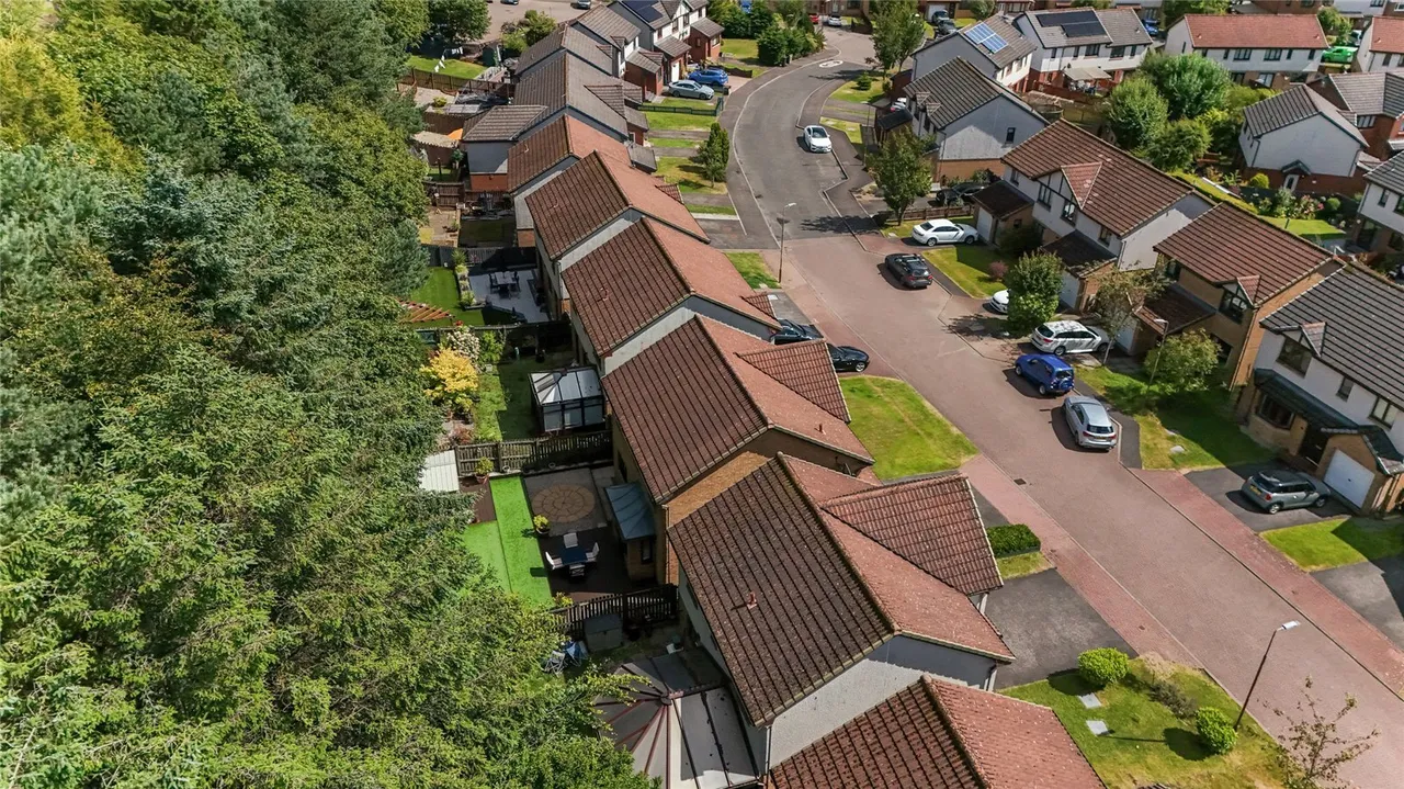 Waverley Crescent, Livingston, West Lothian, EH54, photo 24