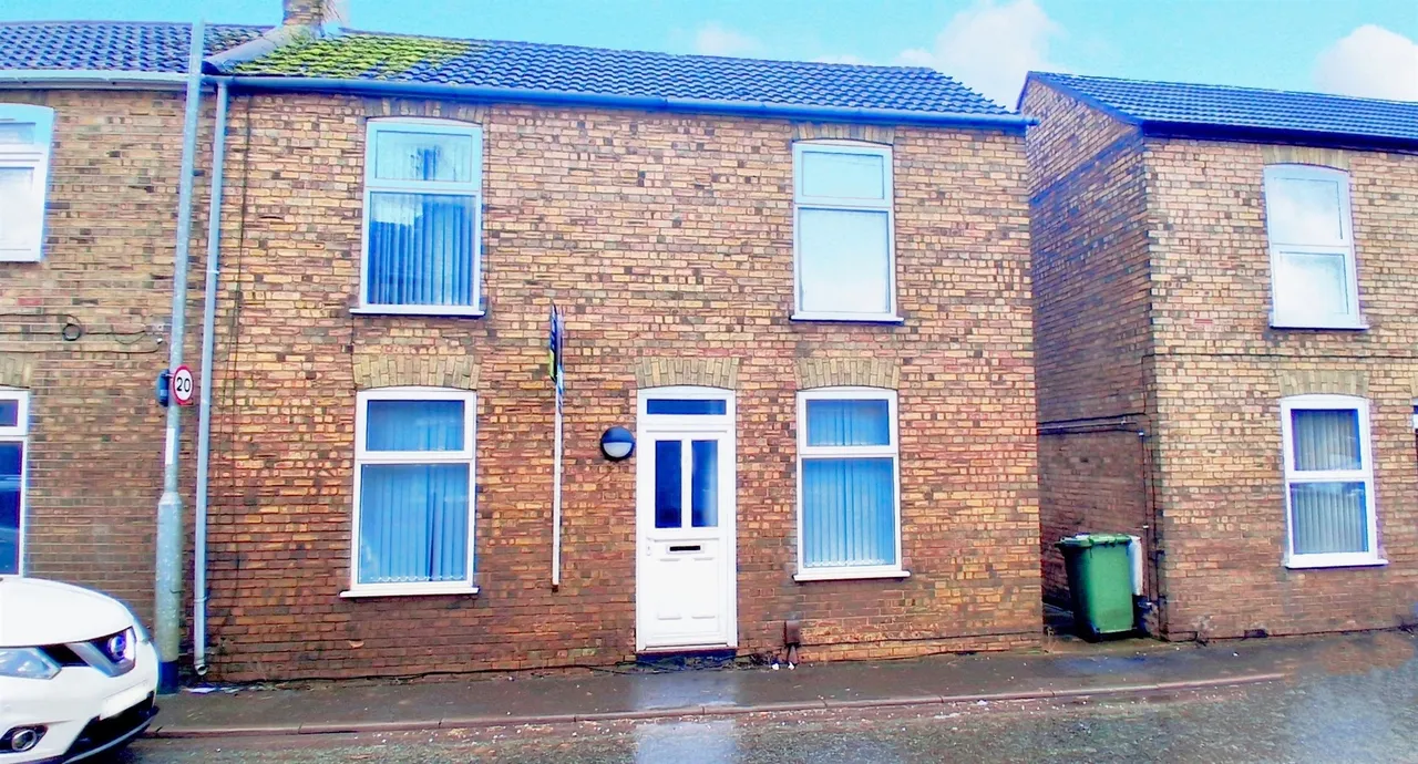 3 bed house for sale, Ramsey Road, Peterborough, PE7