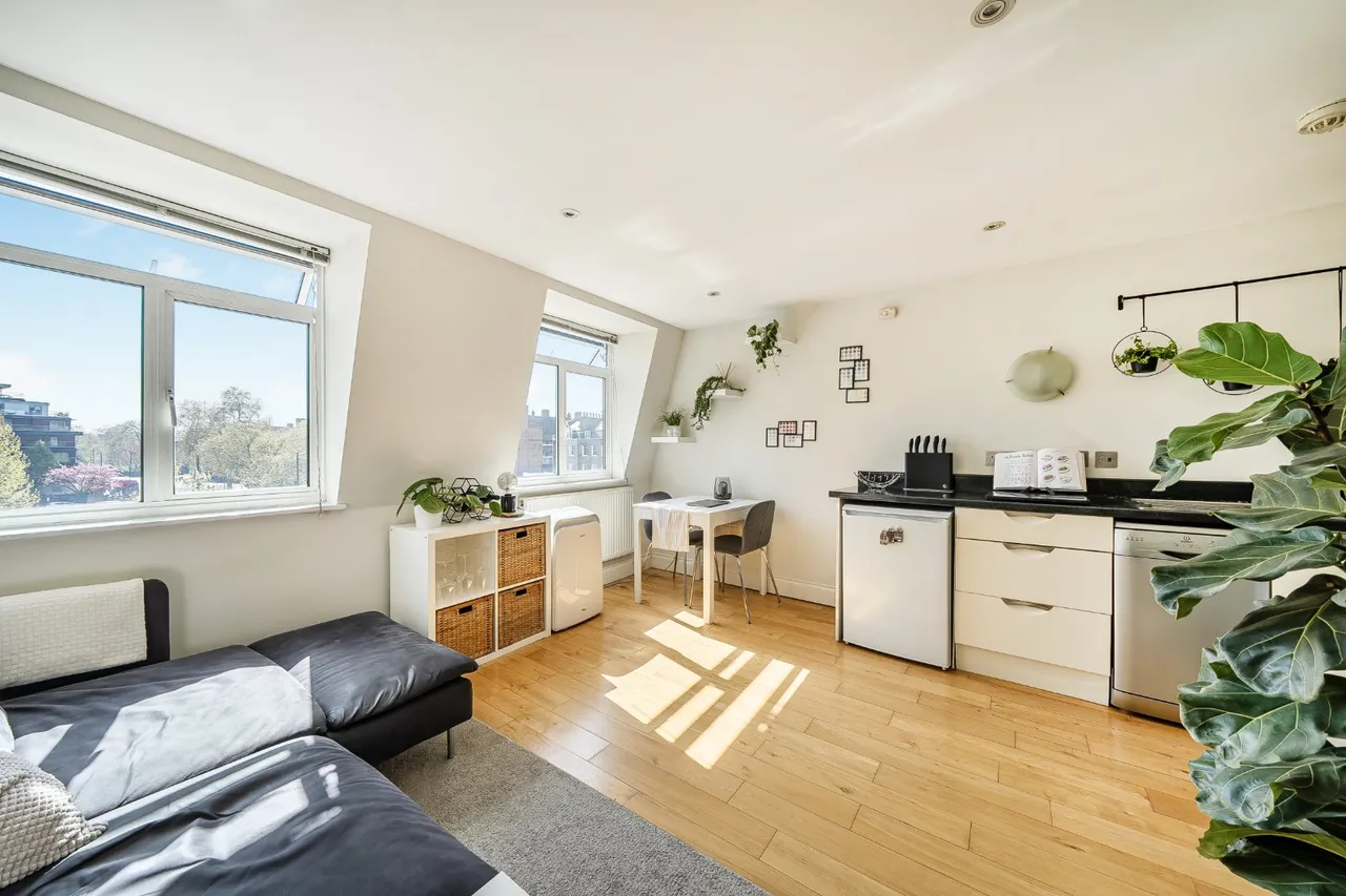 Kennington Road, Kennington, London, SE11, photo 12