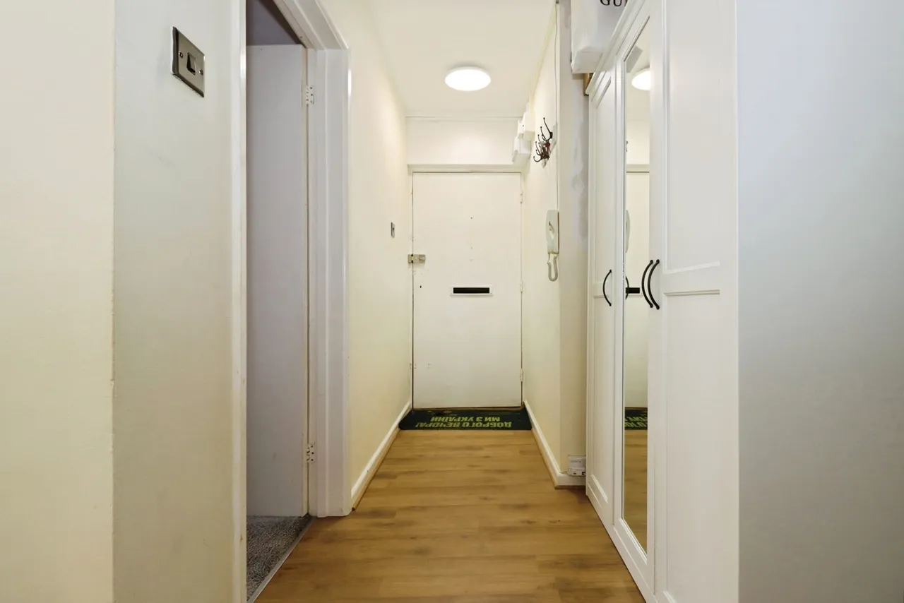 Chargrove, Yate, Bristol, BS37, photo 8