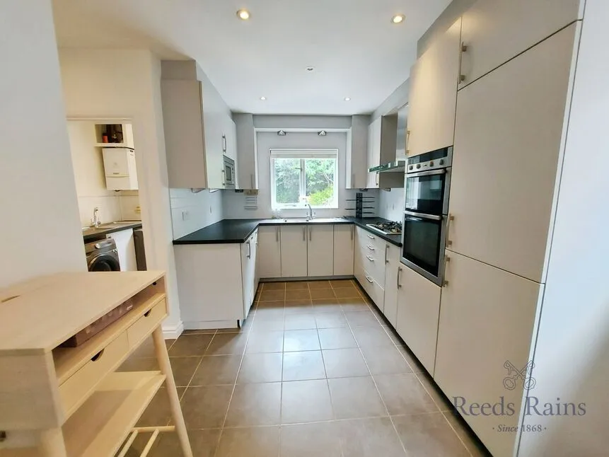 Waveney Drive, Wilmslow, Cheshire, SK9, photo 9