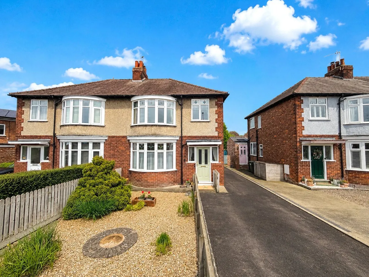 3 bed house for sale — Boroughbridge Road, Northallerton, North Yorkshire, DL7