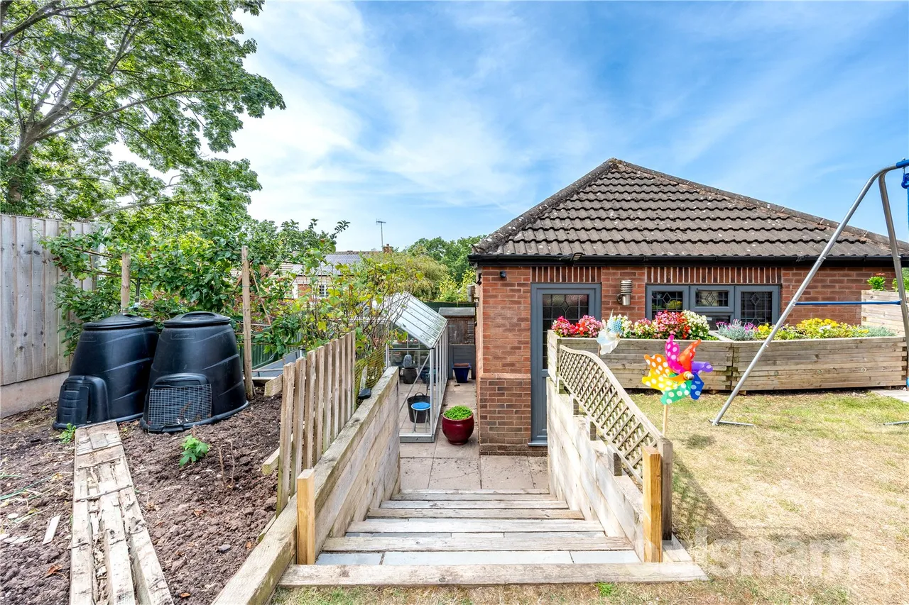 Duxford Close, Redditch, Worcestershire, B97 5BY, photo 24