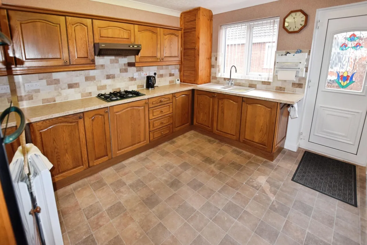 Beacon Park Drive, Skegness, PE25, photo 7