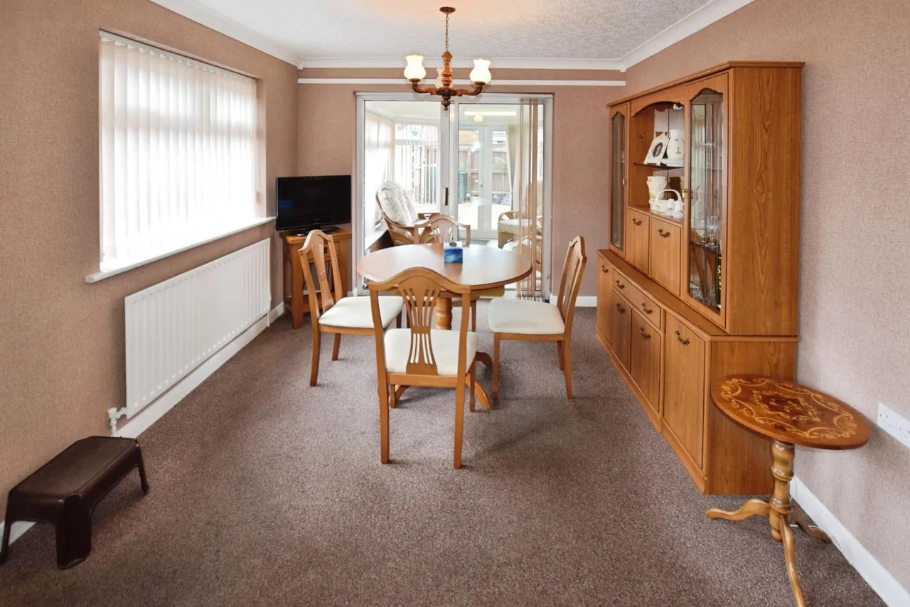 Beacon Park Drive, Skegness, PE25, photo 5
