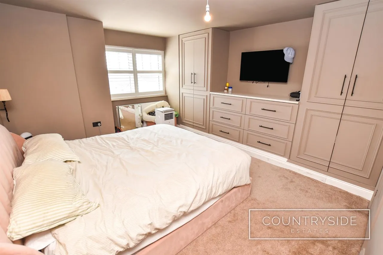 Southwell Road, Benfleet, photo 12