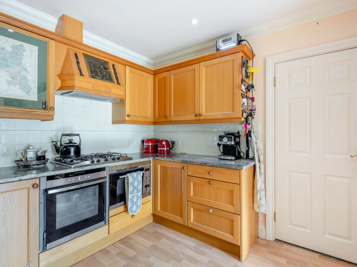 St Andrews House, Hythe, CT21, photo 32