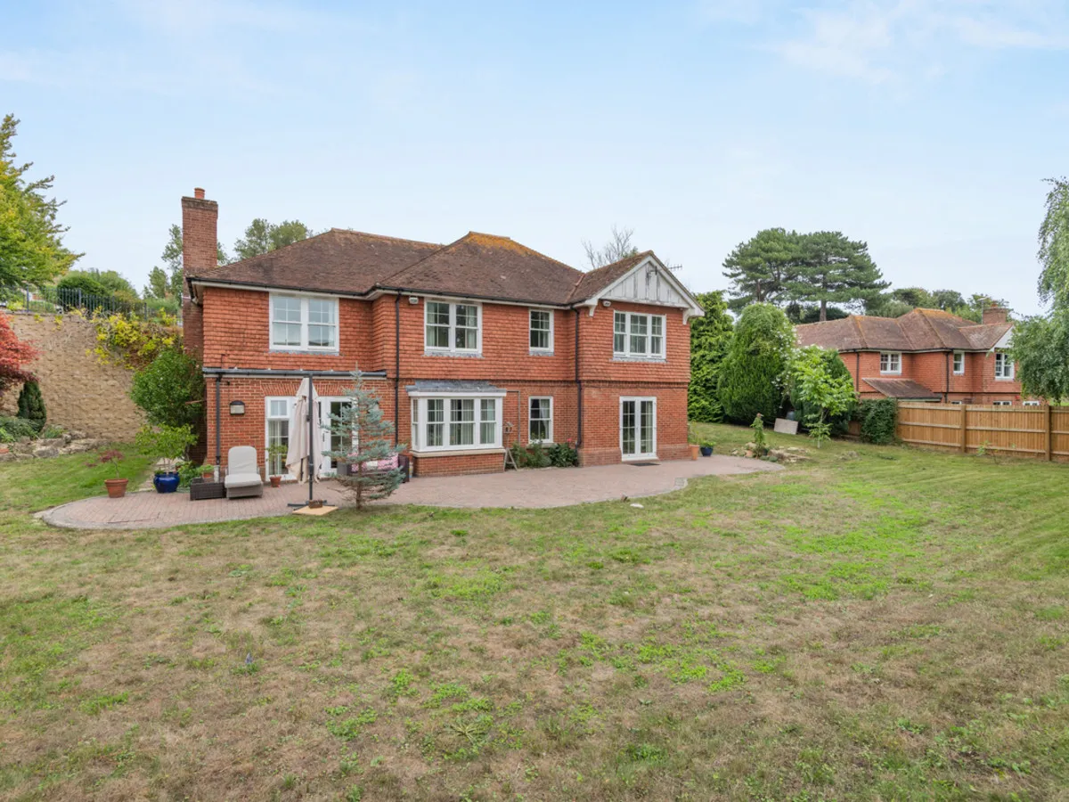 St Andrews House, Hythe, CT21, photo 15