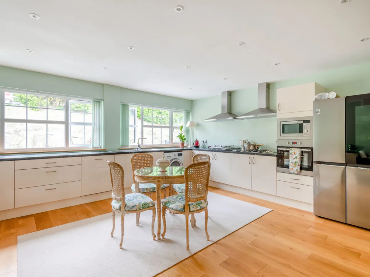 St Andrews House, Hythe, CT21, photo 26