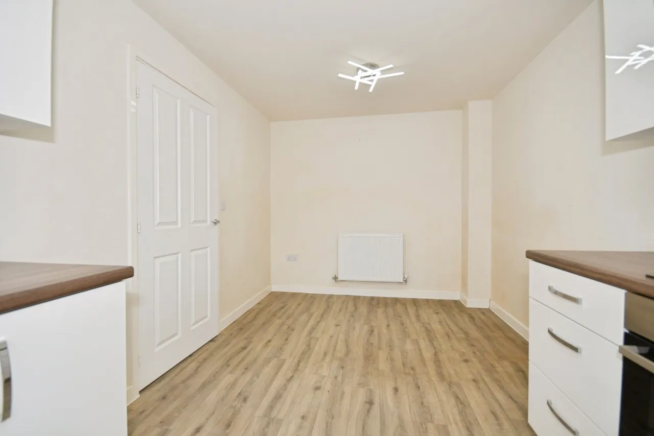 Piper Street, Shirebrook, Mansfield, Derbyshire, NG20, photo 4