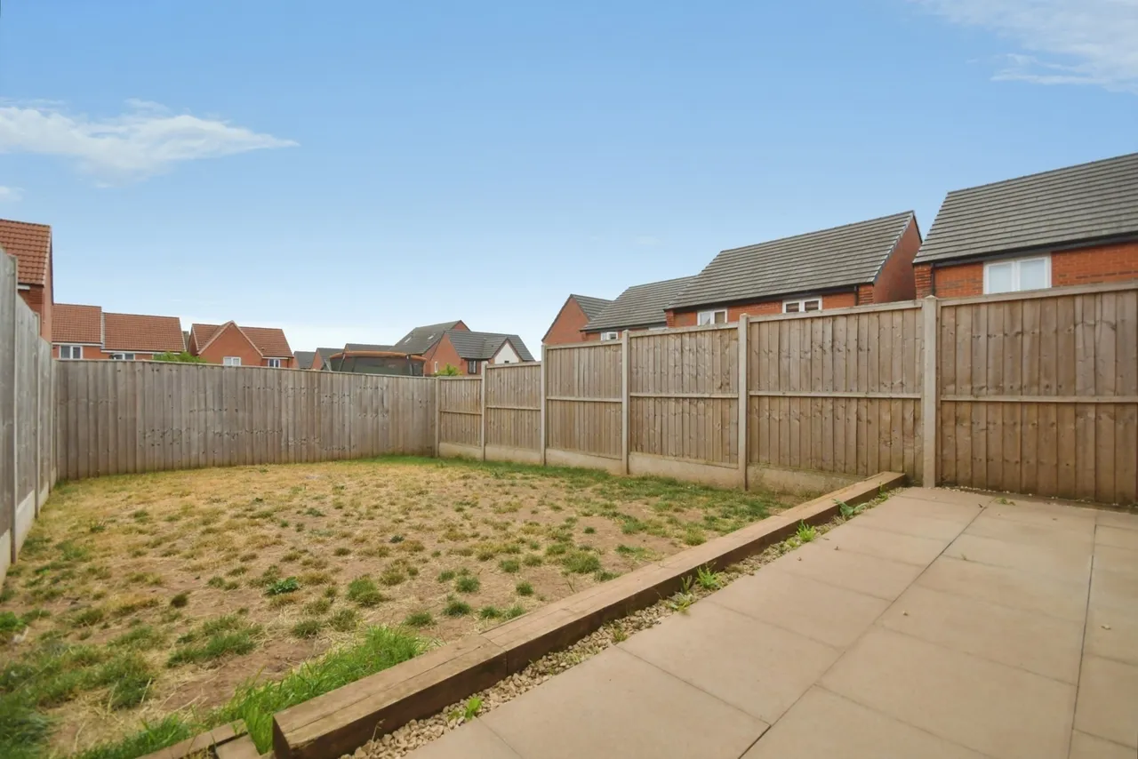 Piper Street, Shirebrook, Mansfield, Derbyshire, NG20, photo 12