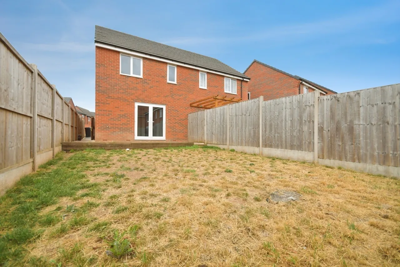 Piper Street, Shirebrook, Mansfield, Derbyshire, NG20, photo 13