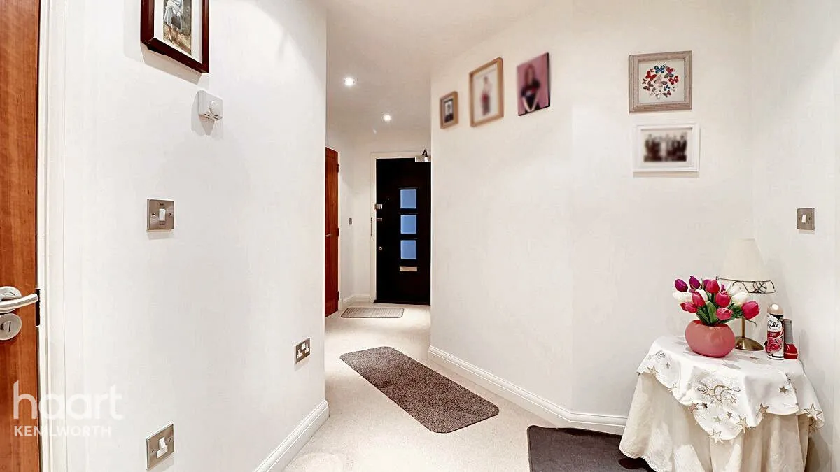 Abbey End, Kenilworth, CV8, photo 2