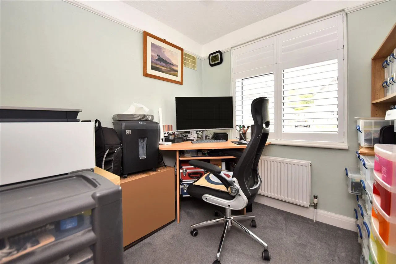 Manor Way, Banstead, SM7, photo 19