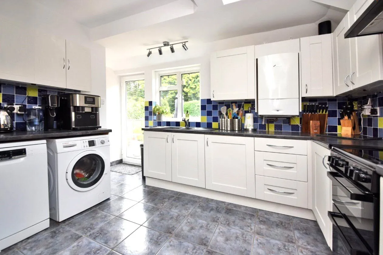 Manor Way, Banstead, SM7, photo 8