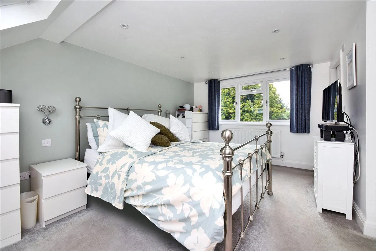 Manor Way, Banstead, SM7, photo 11