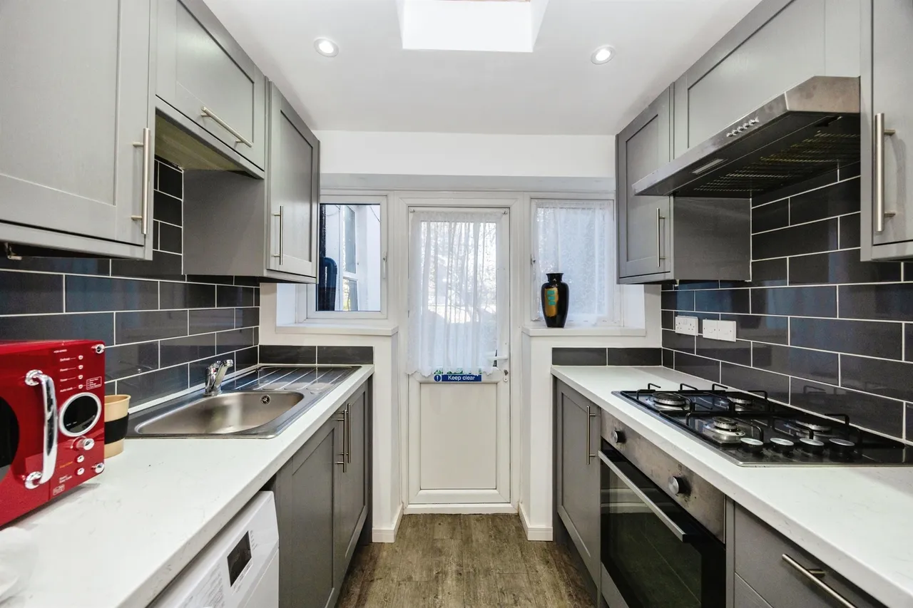 Worthing Road, Southsea, PO5, photo 14