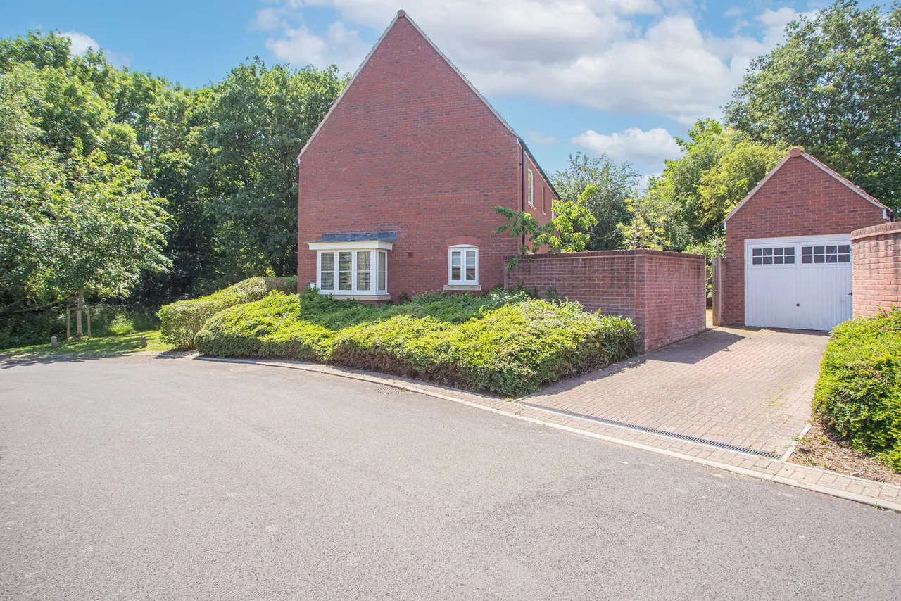 Cowslip Way, Charfield, photo 36