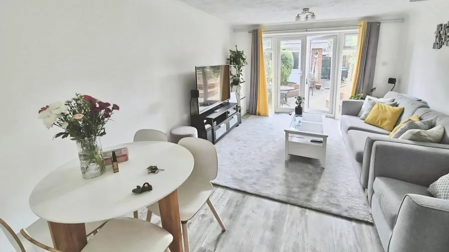 Selwyn Close, Windsor, SL4, photo 4