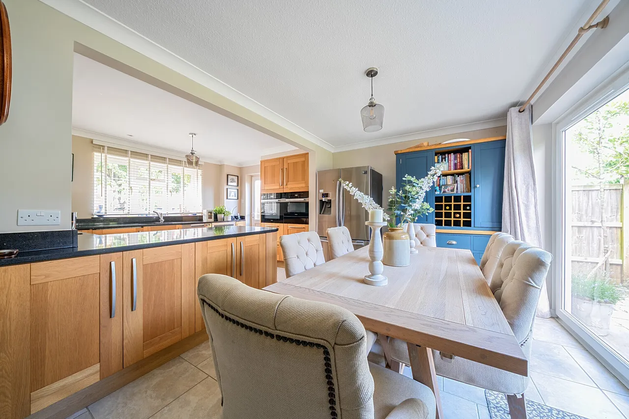 Manor Farm Way, Seer Green, HP9, photo 4
